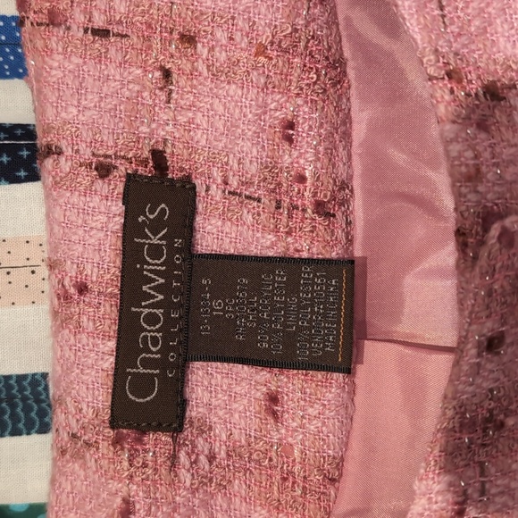 Tweed, chanel style fitted collarless blazer - Picture 2 of 2